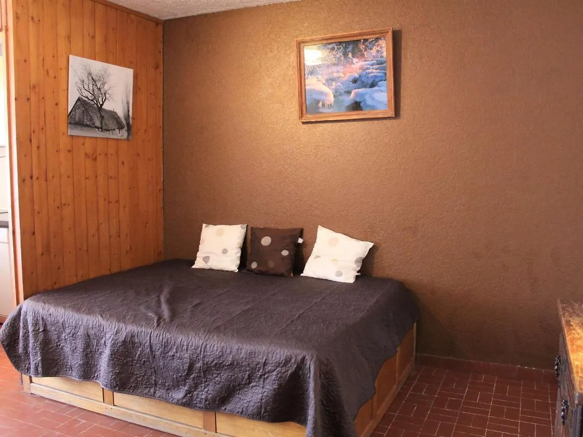 Apartment Studio Montagne 4 Pers, Balcon Sud, 100M Des Pistes Et 10M Des Commerces A Vars Les Claux - Fr-1-330B-150