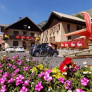 Hotel La Vieille, Vars (Hautes-Alpes)
